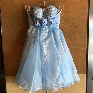 Light-blue short flare party dress